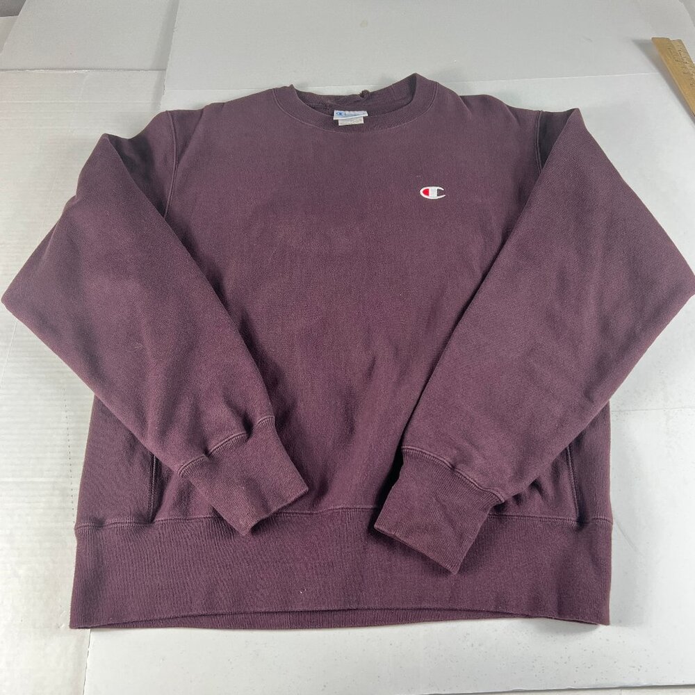 Y2K Champion Reverse Weave Sweatshirt Adult Medium Purple Small Logo Crewneck